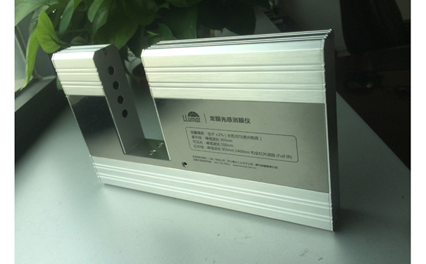 太陽膜測(cè)試儀反面 太陽膜測(cè)試儀反面